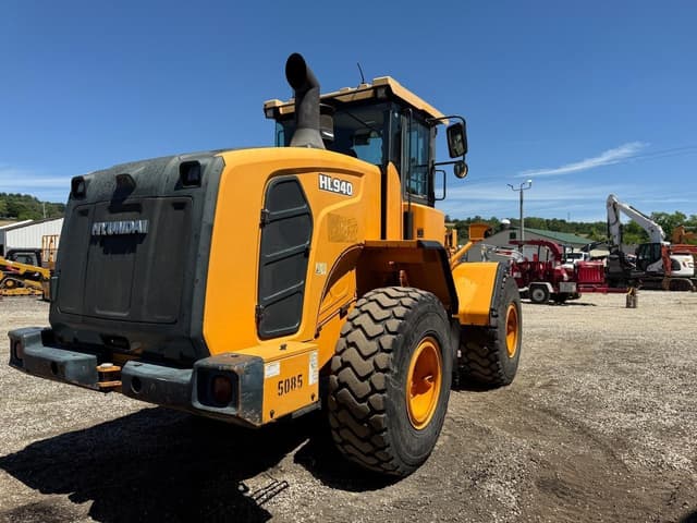 Image of Hyundai HL940 equipment image 3