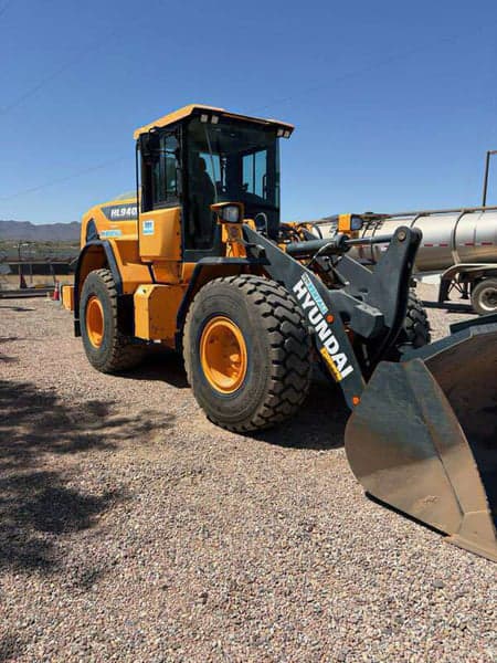 Image of Hyundai HL940A equipment image 1