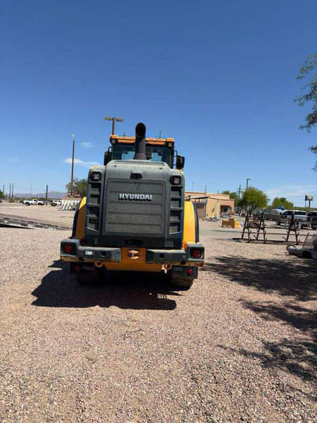 Image of Hyundai HL940A equipment image 3