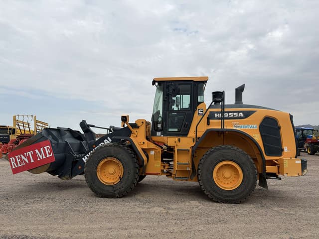 Image of Hyundai HL955A equipment image 1