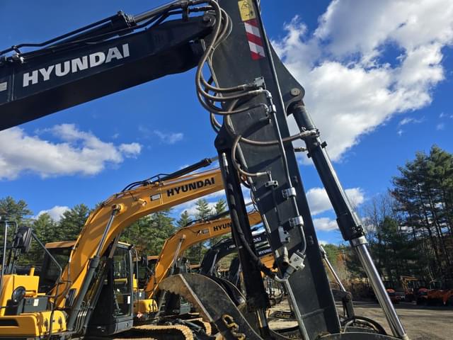 Image of Hyundai HX140AL equipment image 3