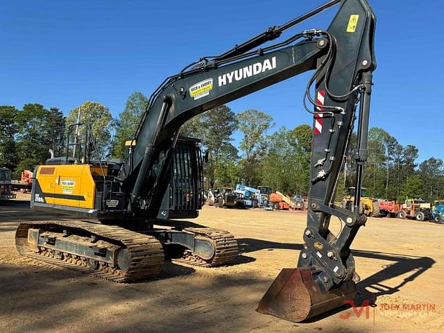 Image of Hyundai HX210AL equipment image 2