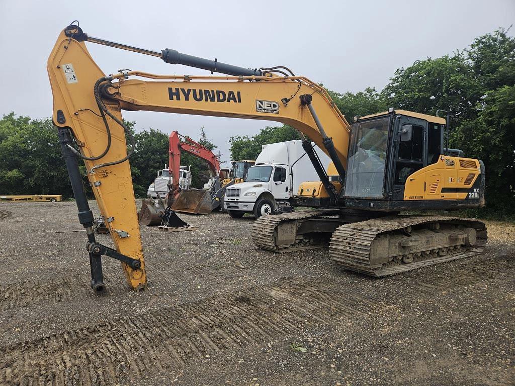 Image of Hyundai HX220L Primary image