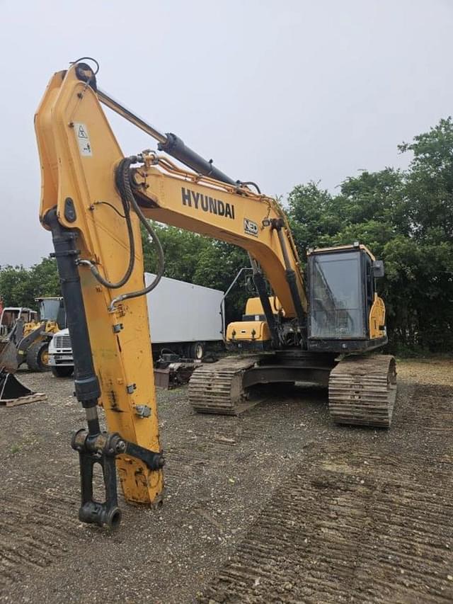 Image of Hyundai HX220L equipment image 1