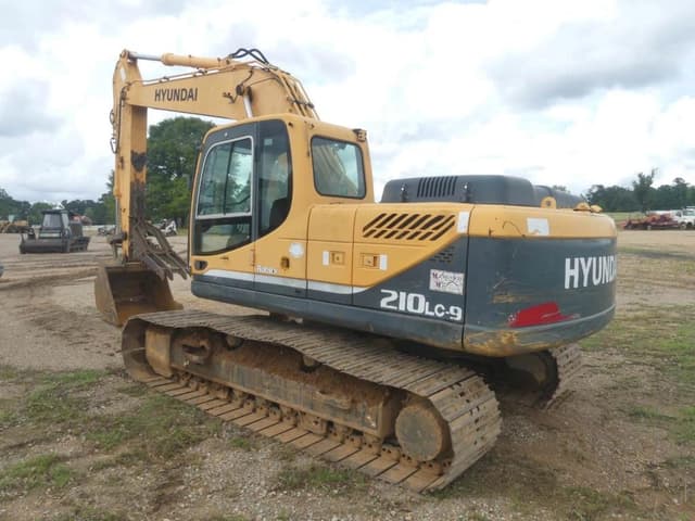 Image of Hyundai Robex 210LC-9 equipment image 3
