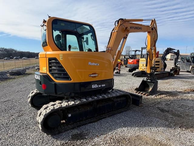 Image of Hyundai Robex 60CR-9 equipment image 2