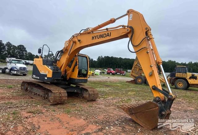 Image of Hyundai ROBEX 235 LCR-9A equipment image 2