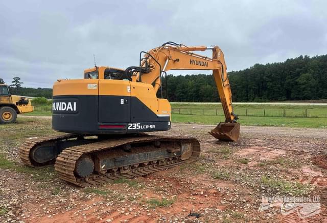 Image of Hyundai ROBEX 235 LCR-9A equipment image 4