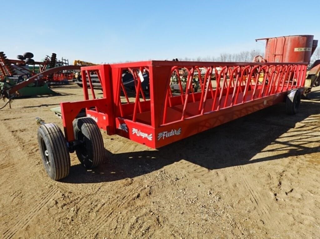  Industrias America 82R Equipment Image0