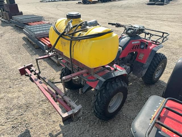 Image of Honda Fourtrax equipment image 3