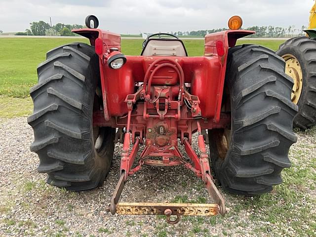 Image of International Harvester 574 equipment image 3