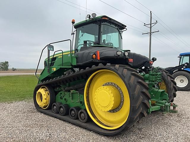 Image of John Deere 9630T equipment image 2