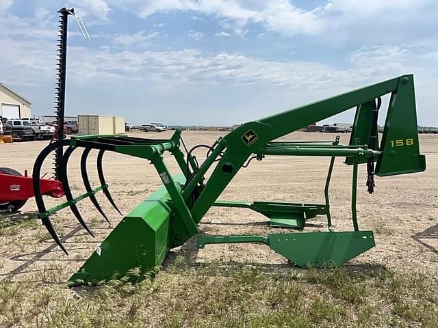 Image of John Deere 158 equipment image 3
