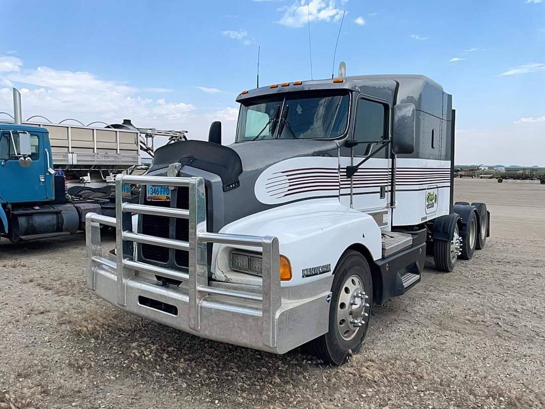 Image of Kenworth T600 Primary image