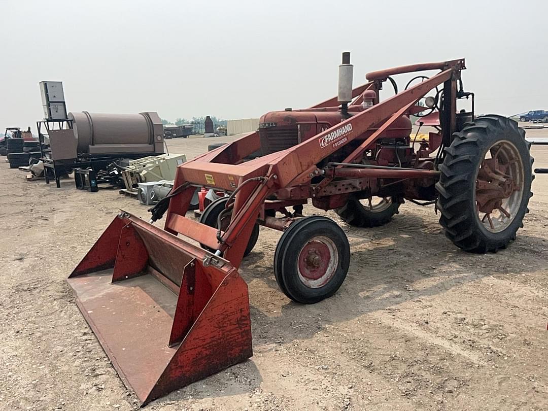 Image of Farmall M Primary image