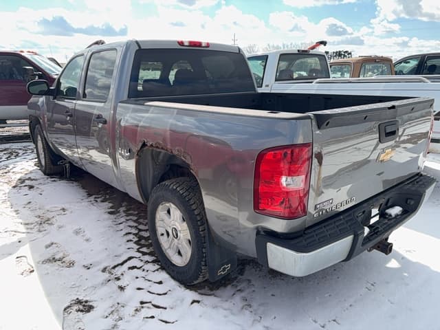 Image of Chevrolet 1500 equipment image 3