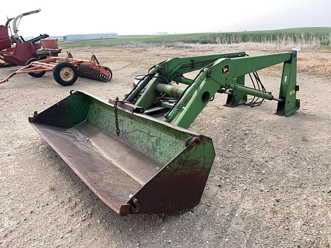 Image of John Deere 158 Primary image