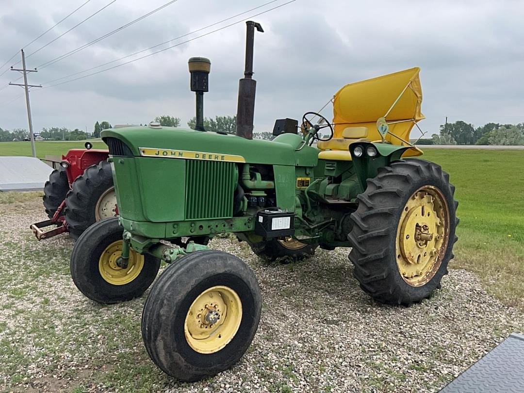 Image of John Deere 3020 Primary image