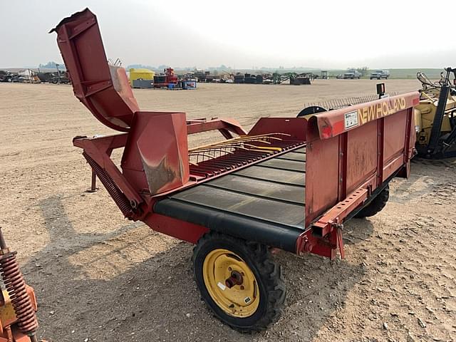 Image of New Holland 144 equipment image 1