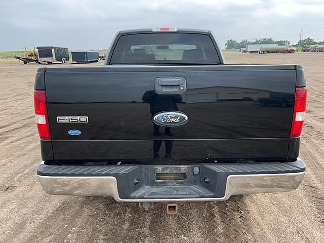 Image of Ford F-150 equipment image 2