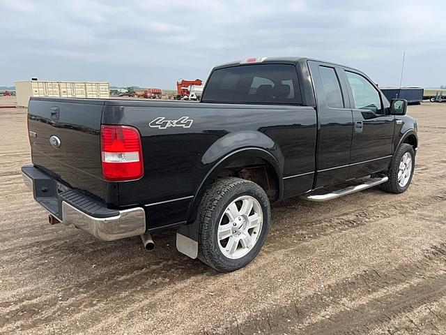 Image of Ford F-150 equipment image 3