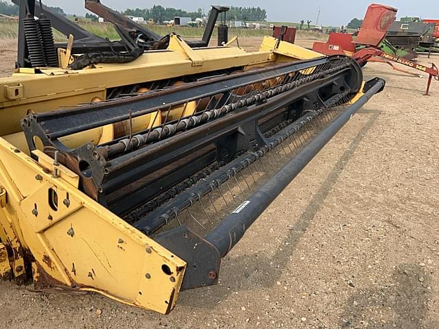 Image of New Holland 2300 equipment image 4