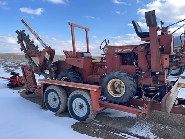 Image of Ditch Witch R65 equipment image 4