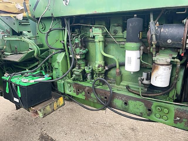 Image of John Deere 4020 equipment image 4
