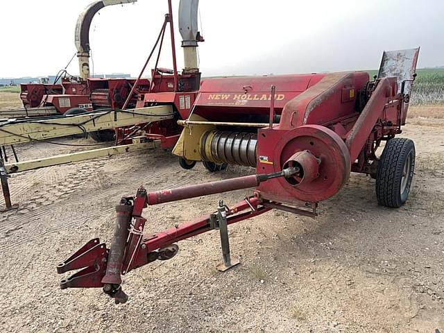 Image of New Holland Super Hayliner 69 equipment image 3