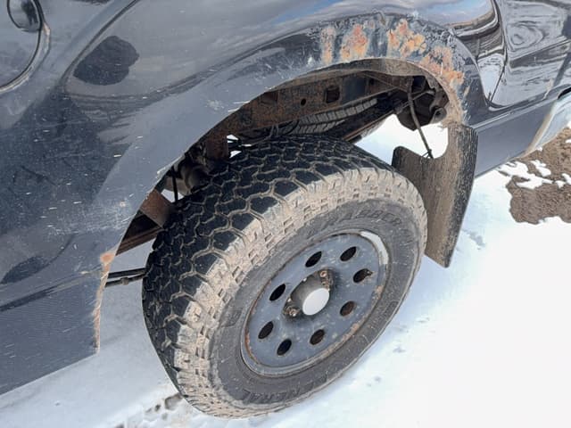 Image of Ford F-150 equipment image 3