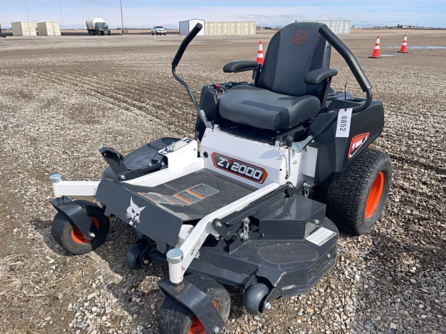 2023 Bobcat ZT2000 Equipment Image0