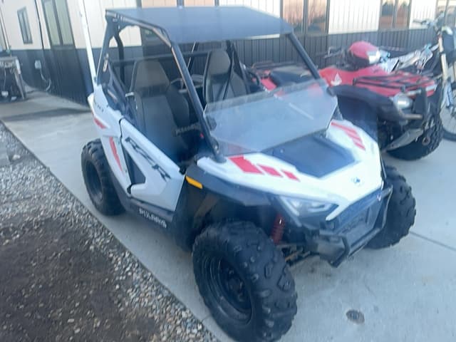 Image of Polaris RZR 200 equipment image 1