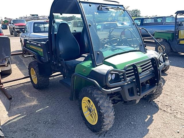 Image of John Deere Gator XUV 825i equipment image 2