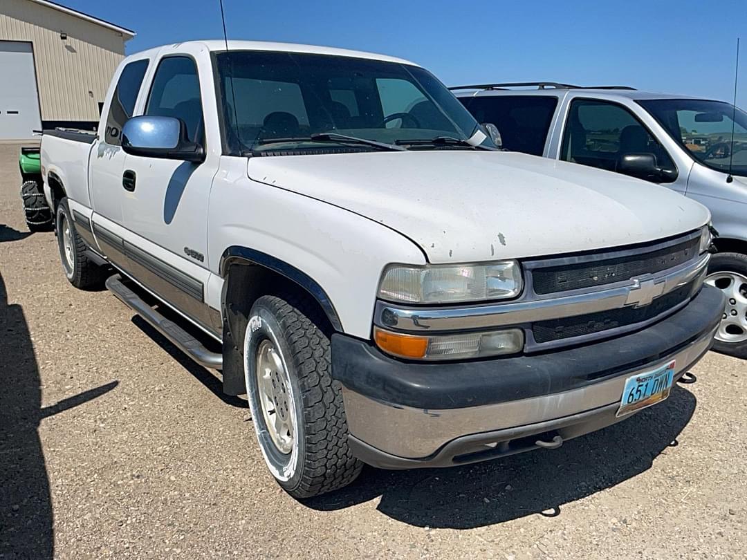 Image of Chevrolet 1500 Primary image