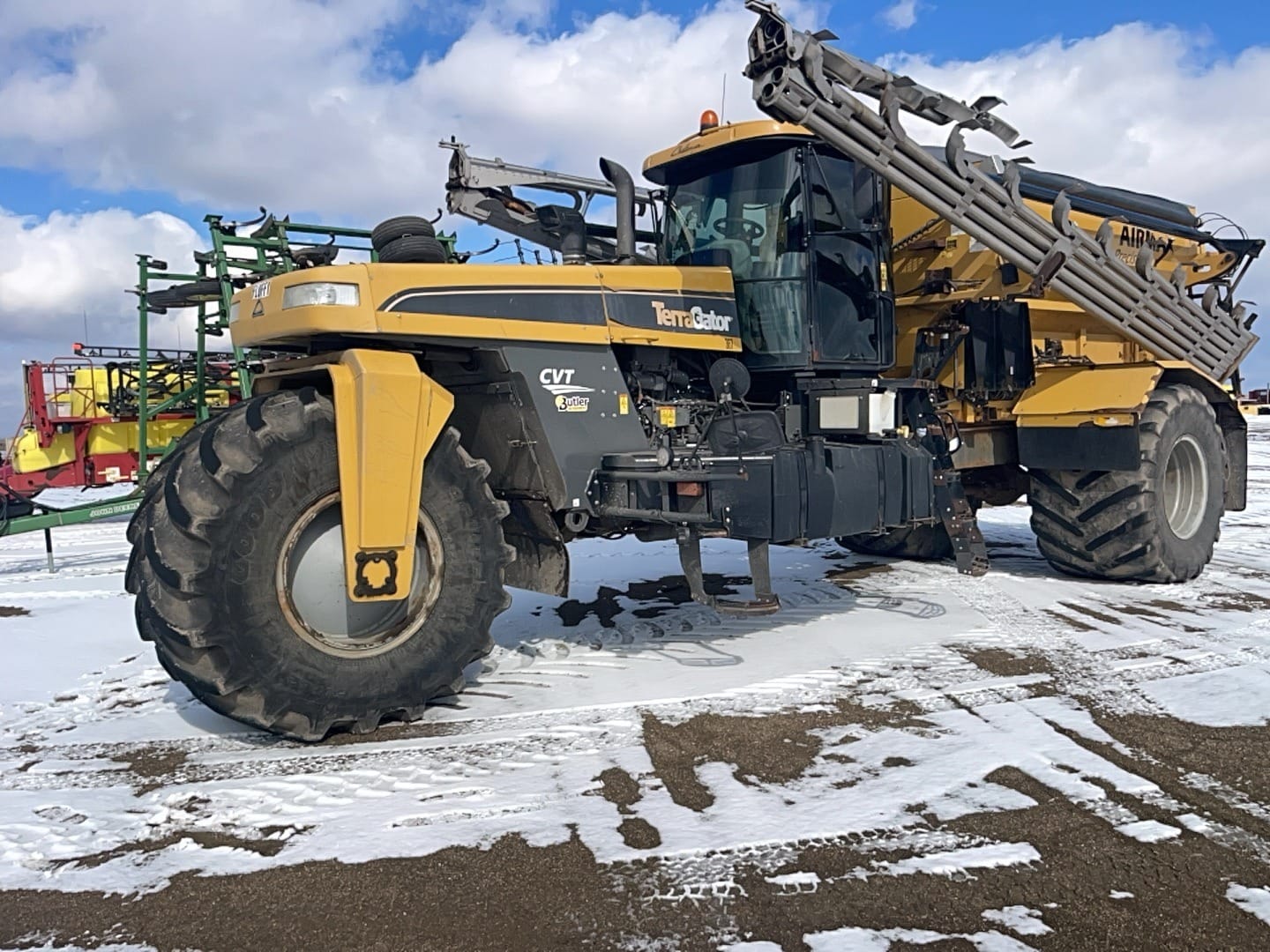 2015 Terra-Gator TG9300B Equipment Image0