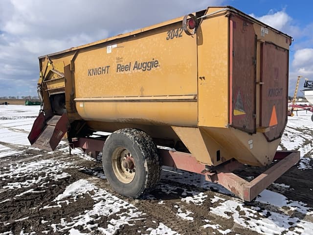 Image of Knight 3042 equipment image 2