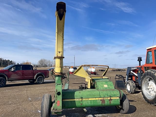 Image of John Deere 3800 equipment image 3
