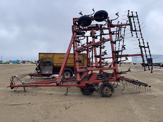 Image of Hesston 2210 equipment image 4