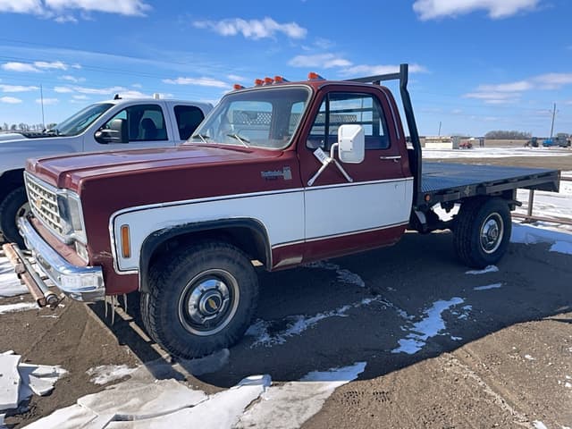 Image of Chevrolet Scottsdale 20 equipment image 2