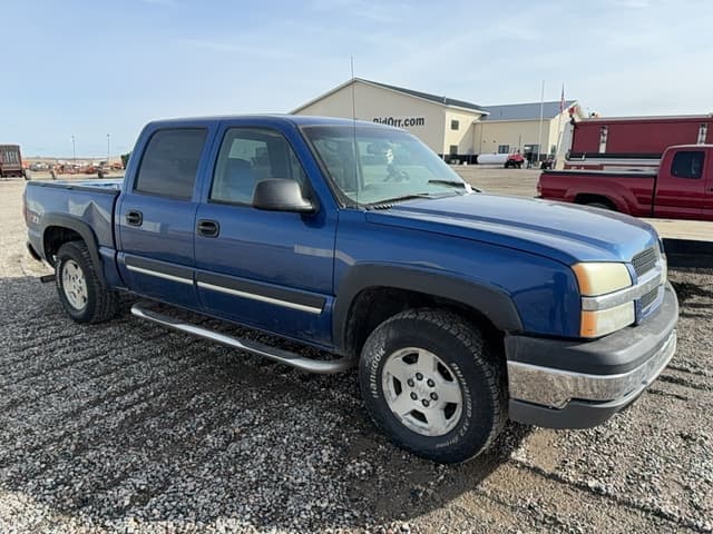 Image of Chevrolet 1500 equipment image 4