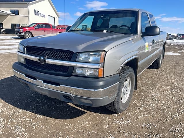 Image of Chevrolet 1500 equipment image 3