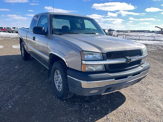 Image of Chevrolet 1500 equipment image 4