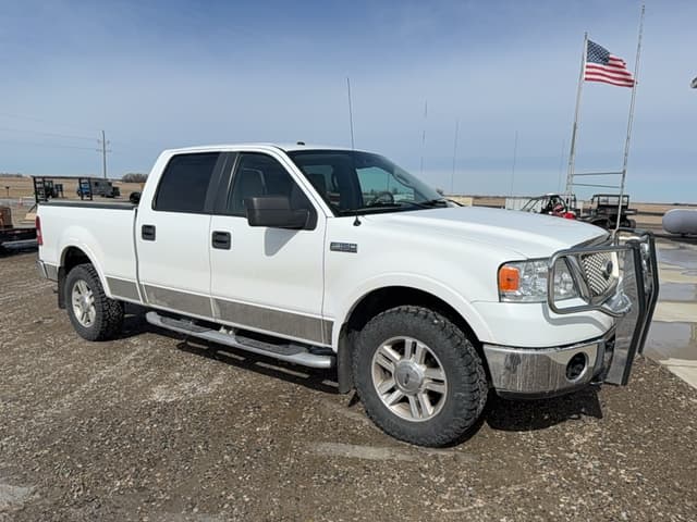 Image of Ford F-150 equipment image 4