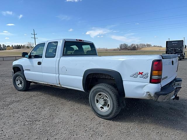 Image of GMC 2500 equipment image 1