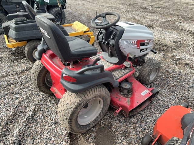 Image of Huskee Supreme equipment image 3