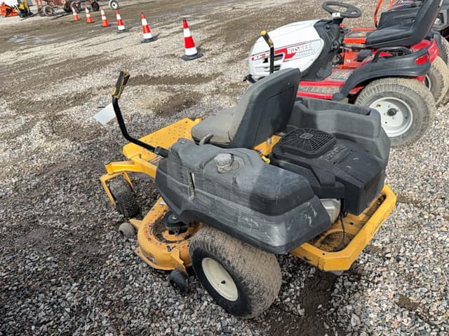 Image of Cub Cadet RZT equipment image 4
