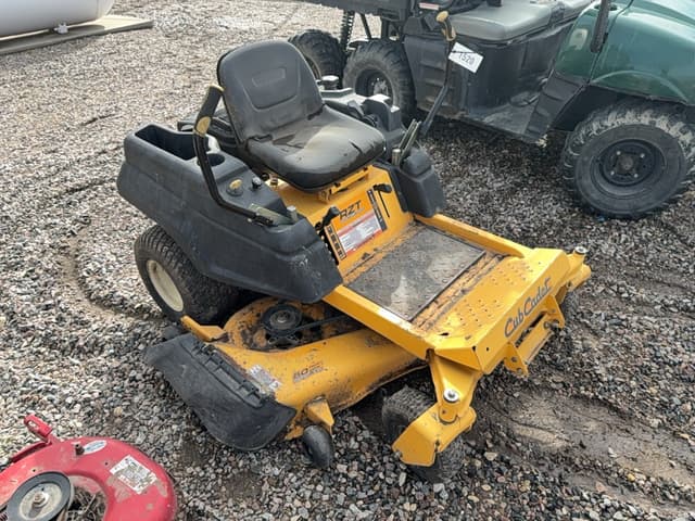 Image of Cub Cadet RZT equipment image 1