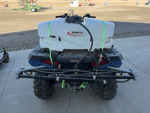 Image of Polaris Sportsman 400 equipment image 2