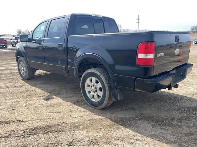 Image of Ford F-150 equipment image 2