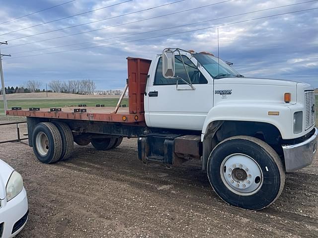 Image of Chevrolet C70 equipment image 2
